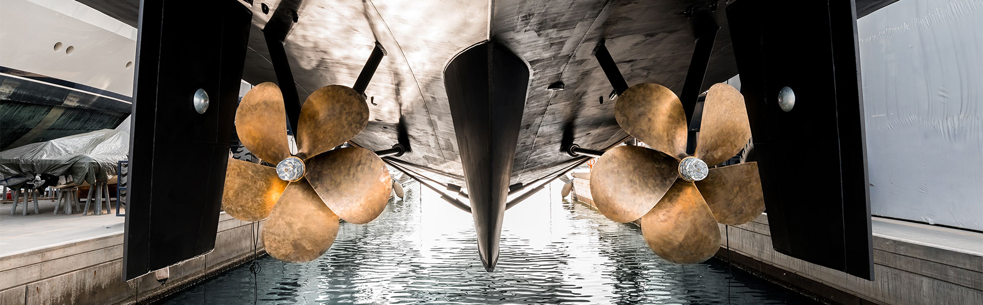 header_surveys_mob Yacht Management