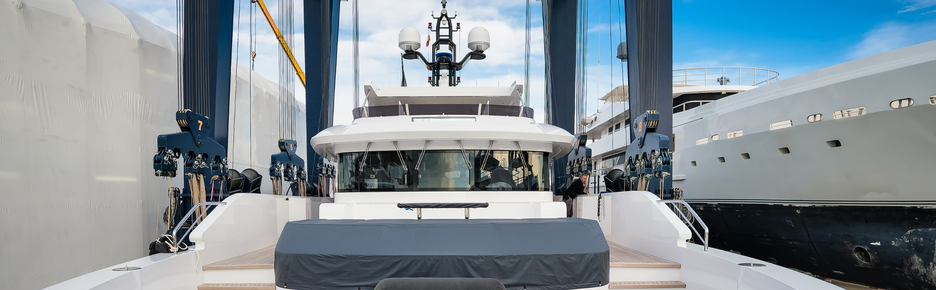 2 Yacht Construction